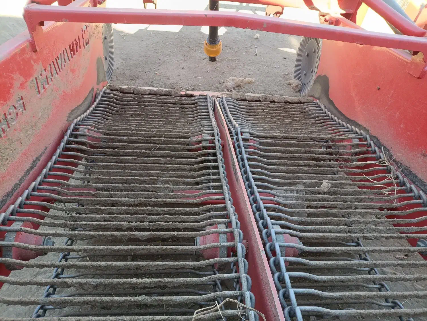 سیب کن خاوری پایه بلند|ماشین‌آلات صنعتی|چهاردولی, |دیوار