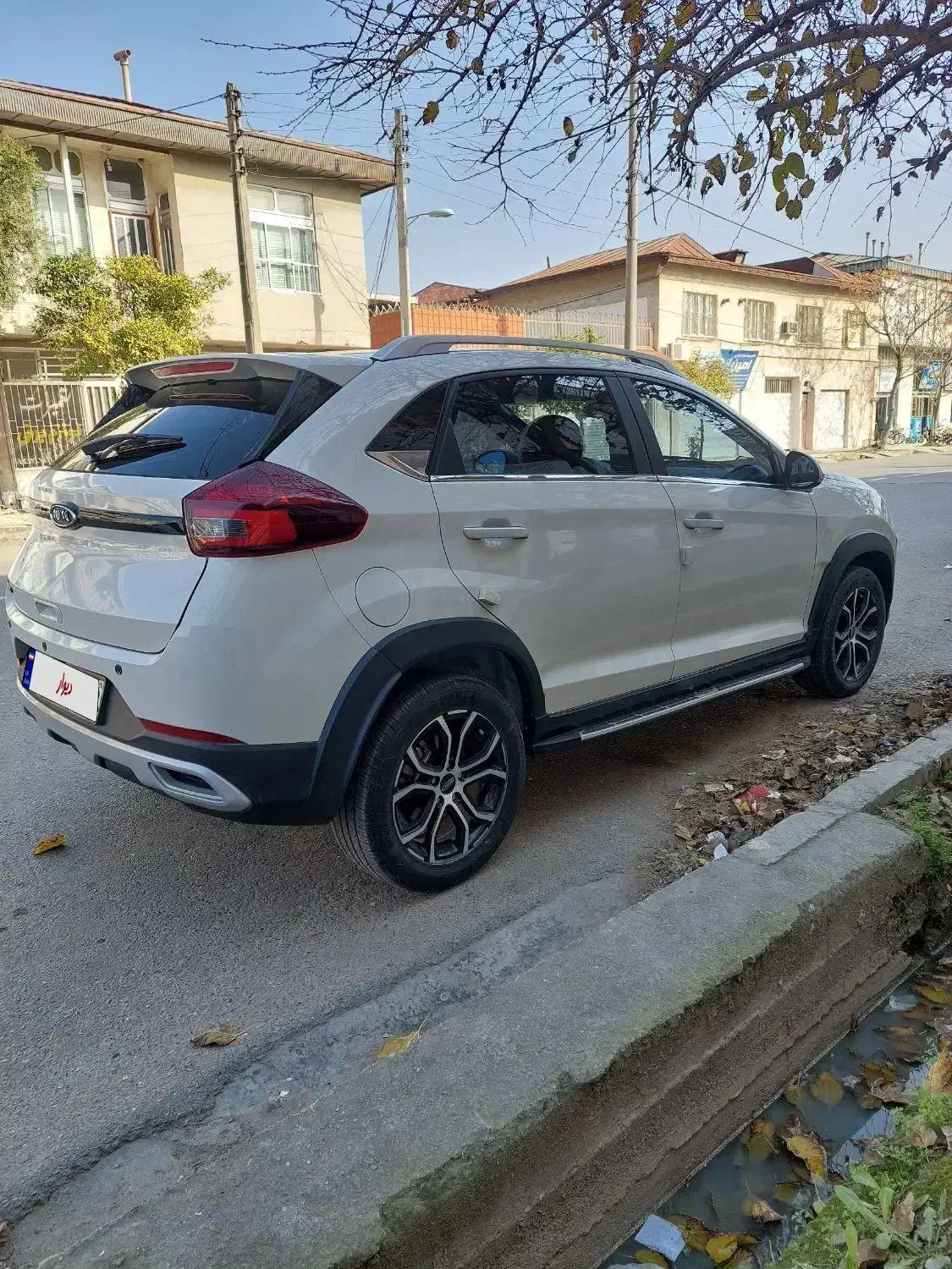 ایکس ۲۲ پرو دنده در حد خشک|خودرو سواری و وانت|بندر ترکمن, |دیوار