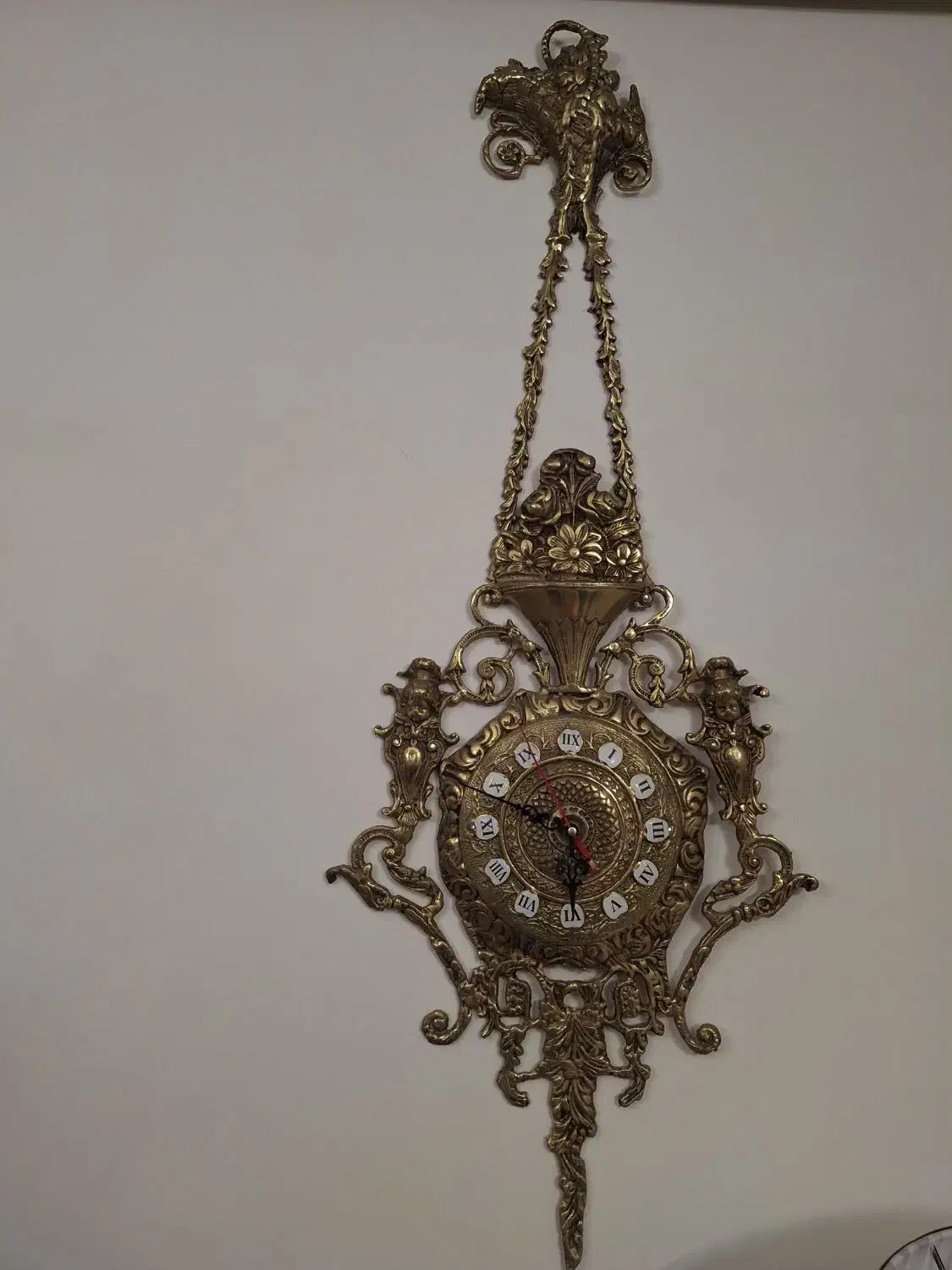 ساعت دیواری|ساعت دیواری و تزئینی|میانه, |دیوار