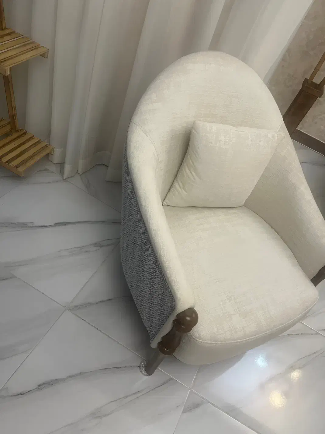 مبل چستر میز ناهار خوری|مبلمان خانگی و میز عسلی|کرج, فاز ۳ گوهردشت|دیوار