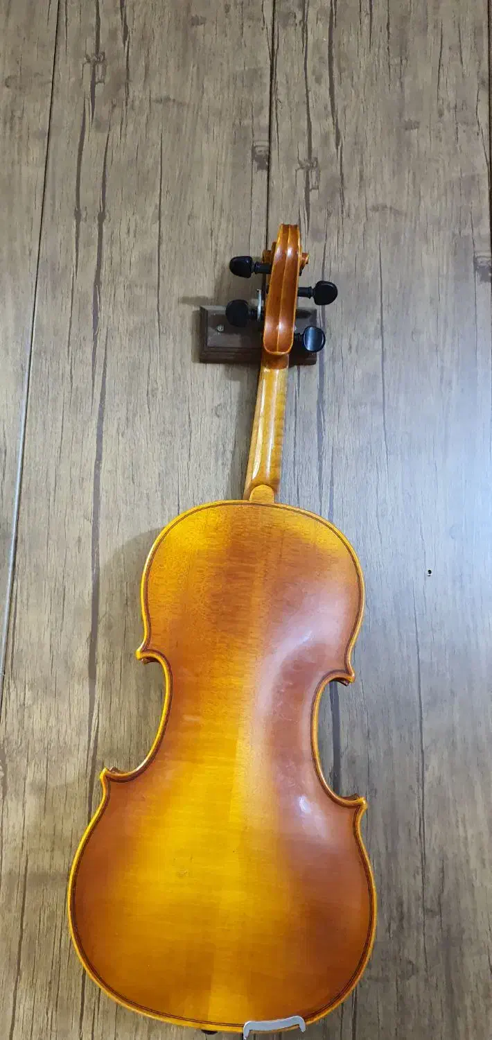 ویلن دست ساز هافنر آلمان با قدمت چهل سال|ویولن|تهران, ایرانشهر|دیوار