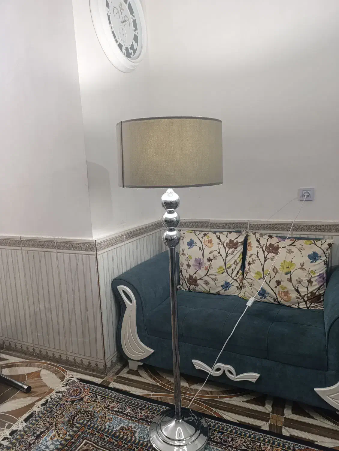 آباژور استاده|چراغ خواب و آباژور|گنبد کاووس, |دیوار