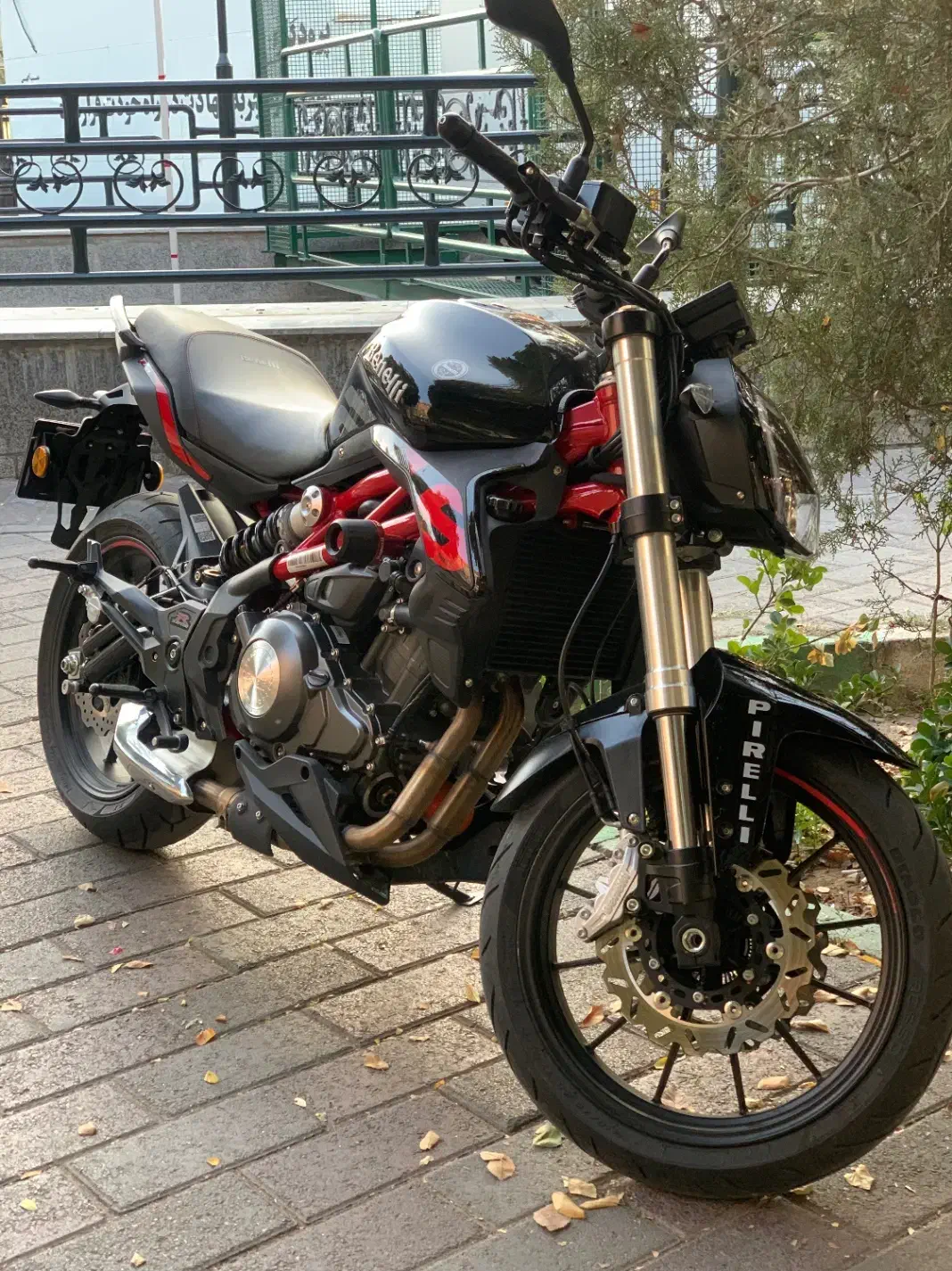 بنلی ۳۰۰ ۱۴۰۴|موتورسیکلت|تبریز, |دیوار