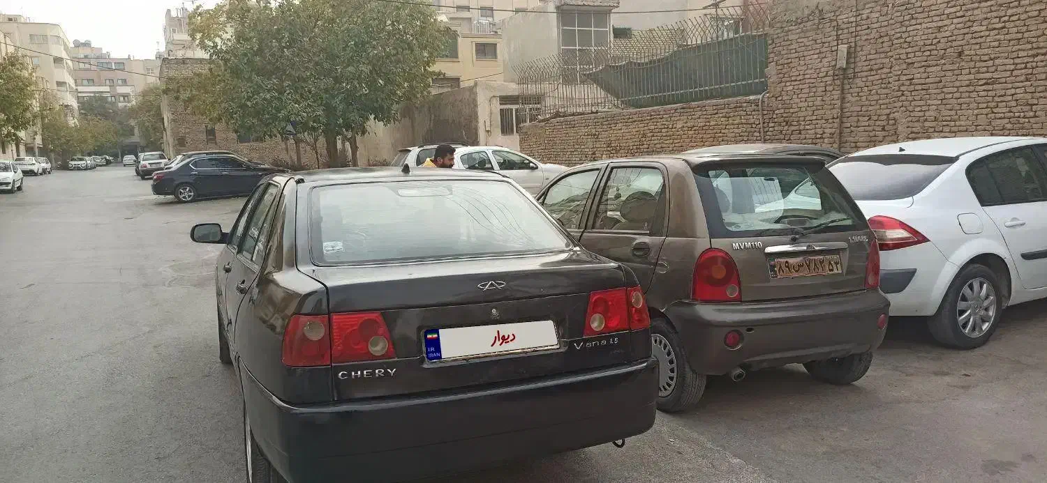 فروش ام وی ام ۴سیلندر.معاوضه چری ویانا۱۳۸۹|خودرو سواری و وانت|اصفهان, باغ زیار|دیوار
