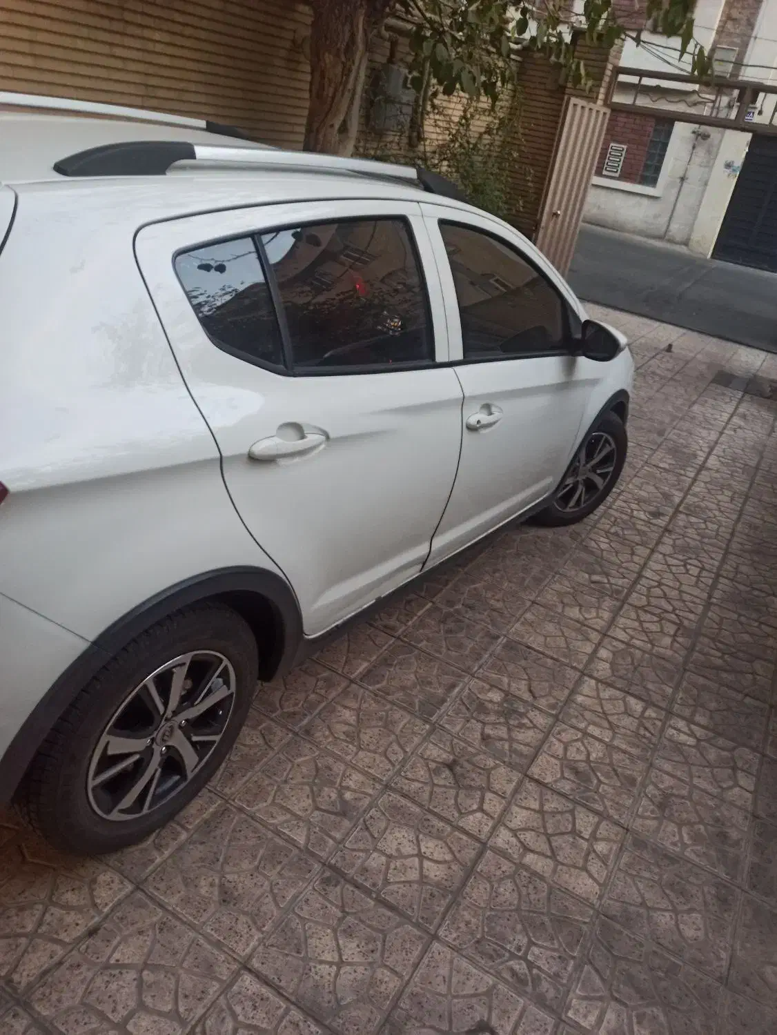 لیفانx50بی رنگ تمیز مدل96|خودرو سواری و وانت|تهران, تهران‌نو|دیوار