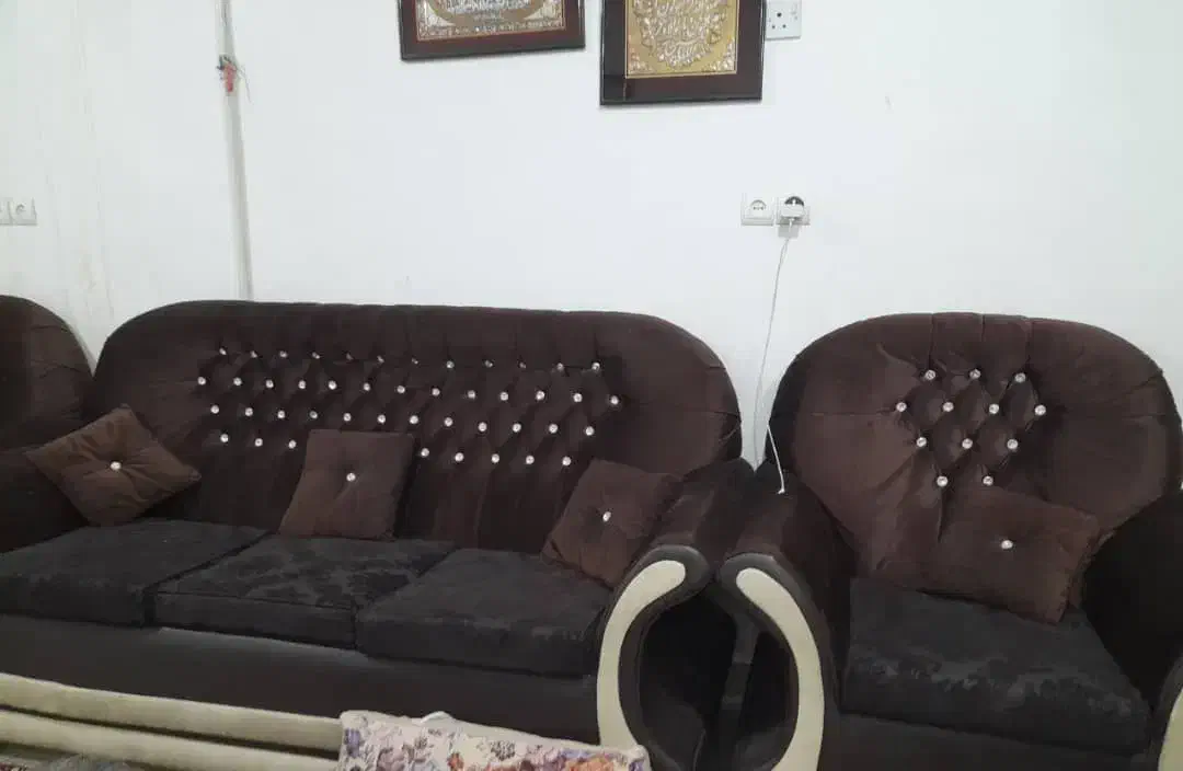 مبل هفت نفره|مبلمان خانگی و میز عسلی|اهواز, کوی منابع طبیعی|دیوار