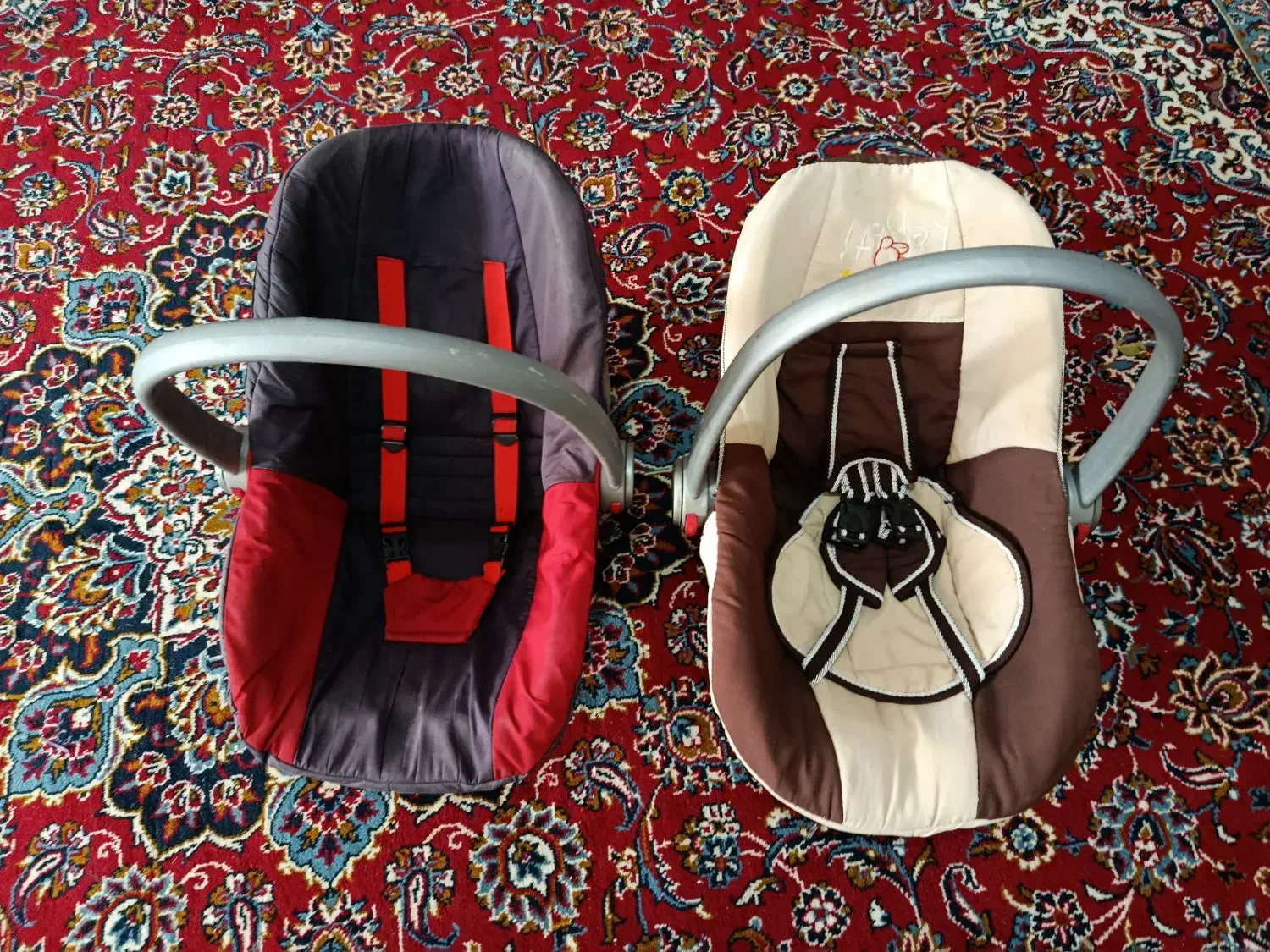 دو عدد کریر|کالسکه و لوازم جانبی|فامنین, |دیوار