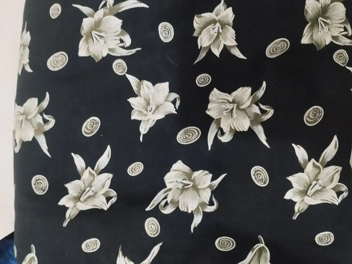 کفش سایز ۴۰ چادر وال دوخته و کمر بند لباس مریوانی|لباس|سقز, |دیوار