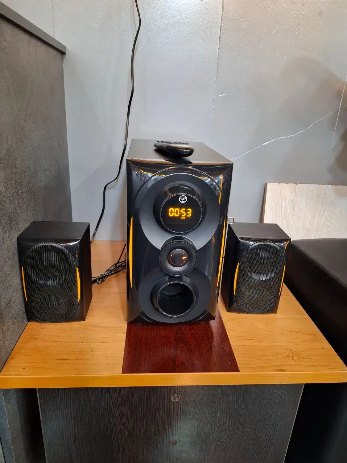 اسپیکر|سیستم صوتی خانگی|سبزوار, مدرس|دیوار