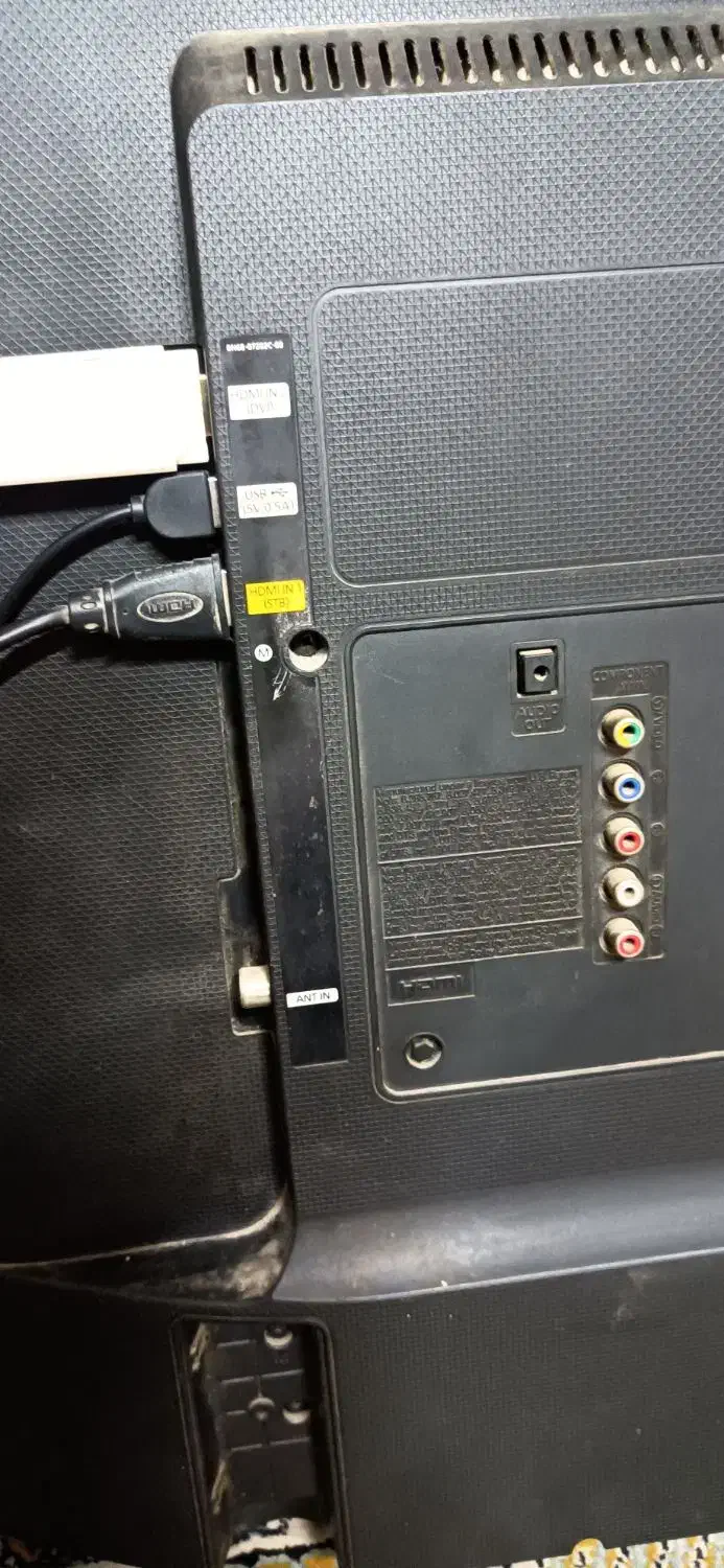 تلویزیون ال ای دی 43 اینچ اصلی کره بسیار کم کار|تلویزیون و پروژکتور|ری, فیروزآبادی|دیوار