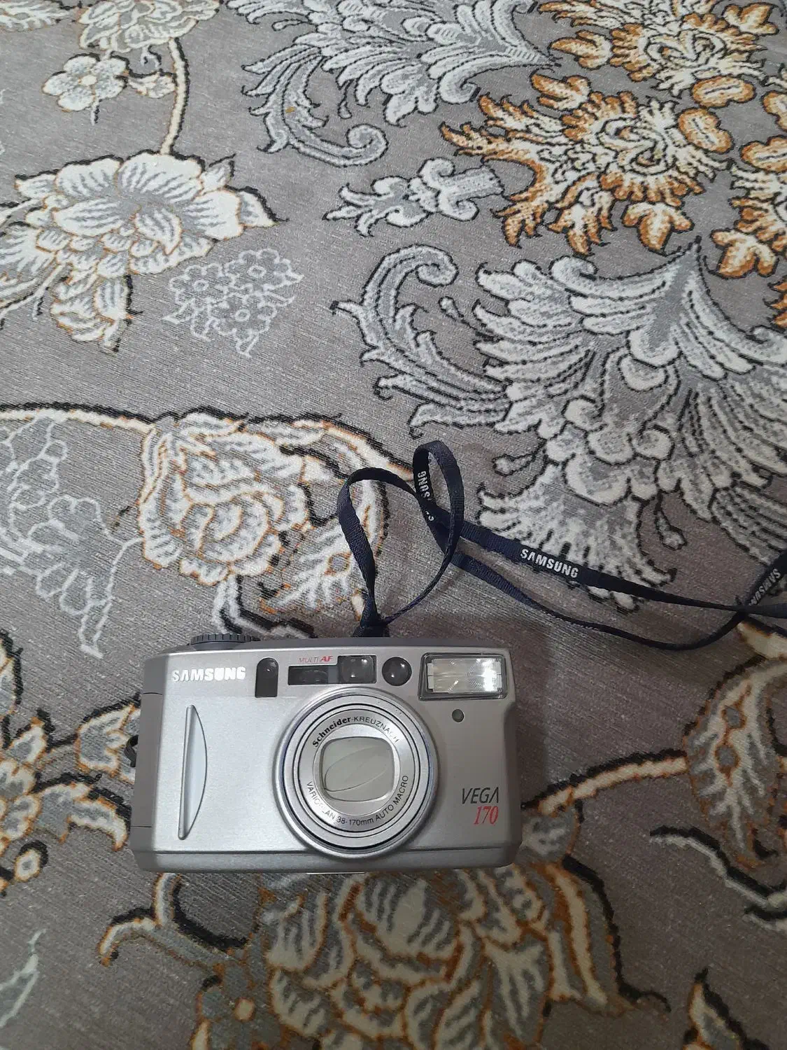 دوربین عکاسی سامسونگ اصل کره قدیمی|دوربین عکاسی و فیلم‌برداری|تهران, شمیران‌نو|دیوار