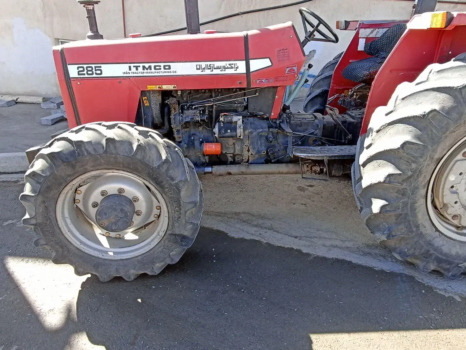 تراکتور مدل ۹۰ دفر المان|خودرو سنگین|حسین آباد, |دیوار