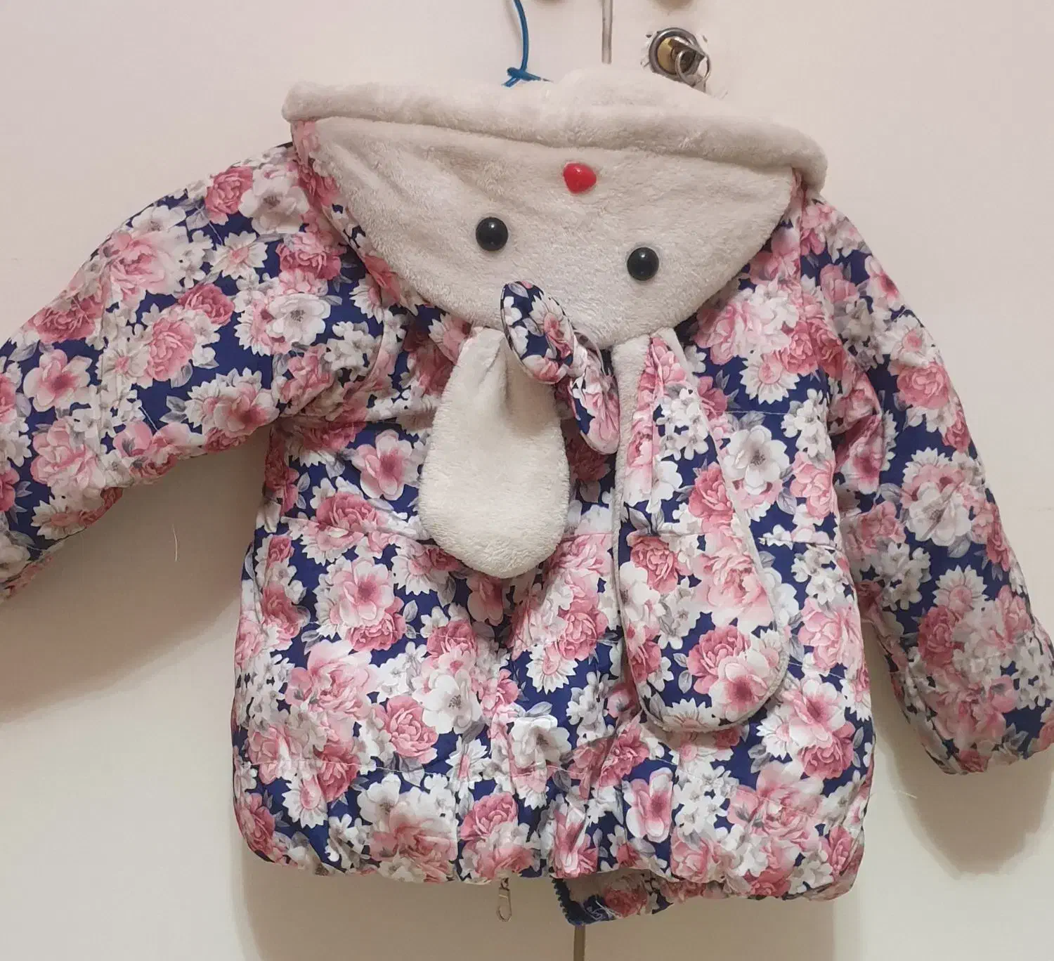 کاپشن دخترانه از ۲ تا ۷ سال|کفش و لباس بچه|رودهن, |دیوار