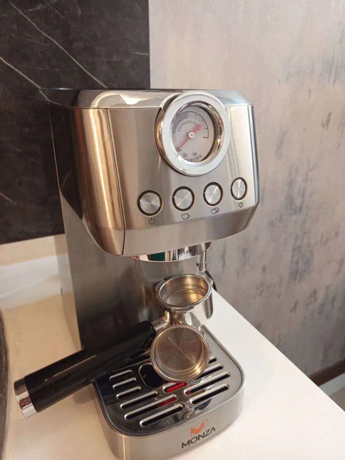 قهوه ساز مونزا|سماور، چای‌ساز، قهوه‌ساز|اصفهان, رزمندگان|دیوار