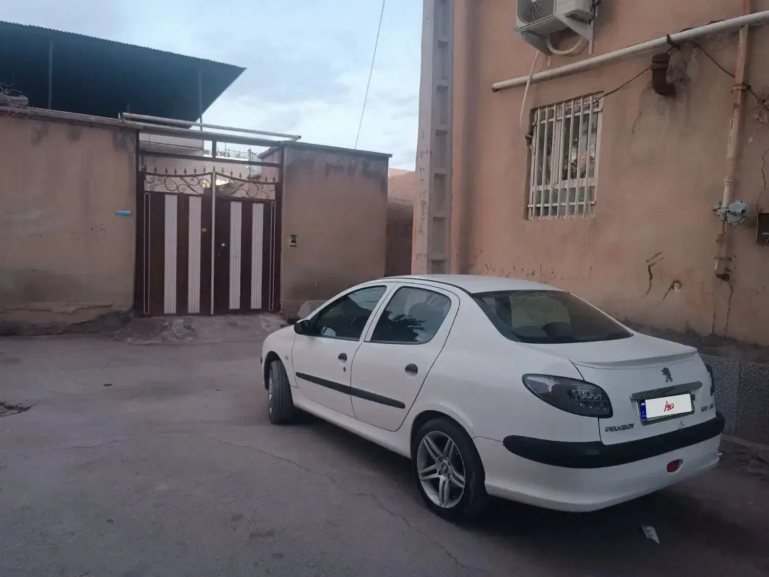 206sd|خودرو سواری و وانت|کرمان, |دیوار