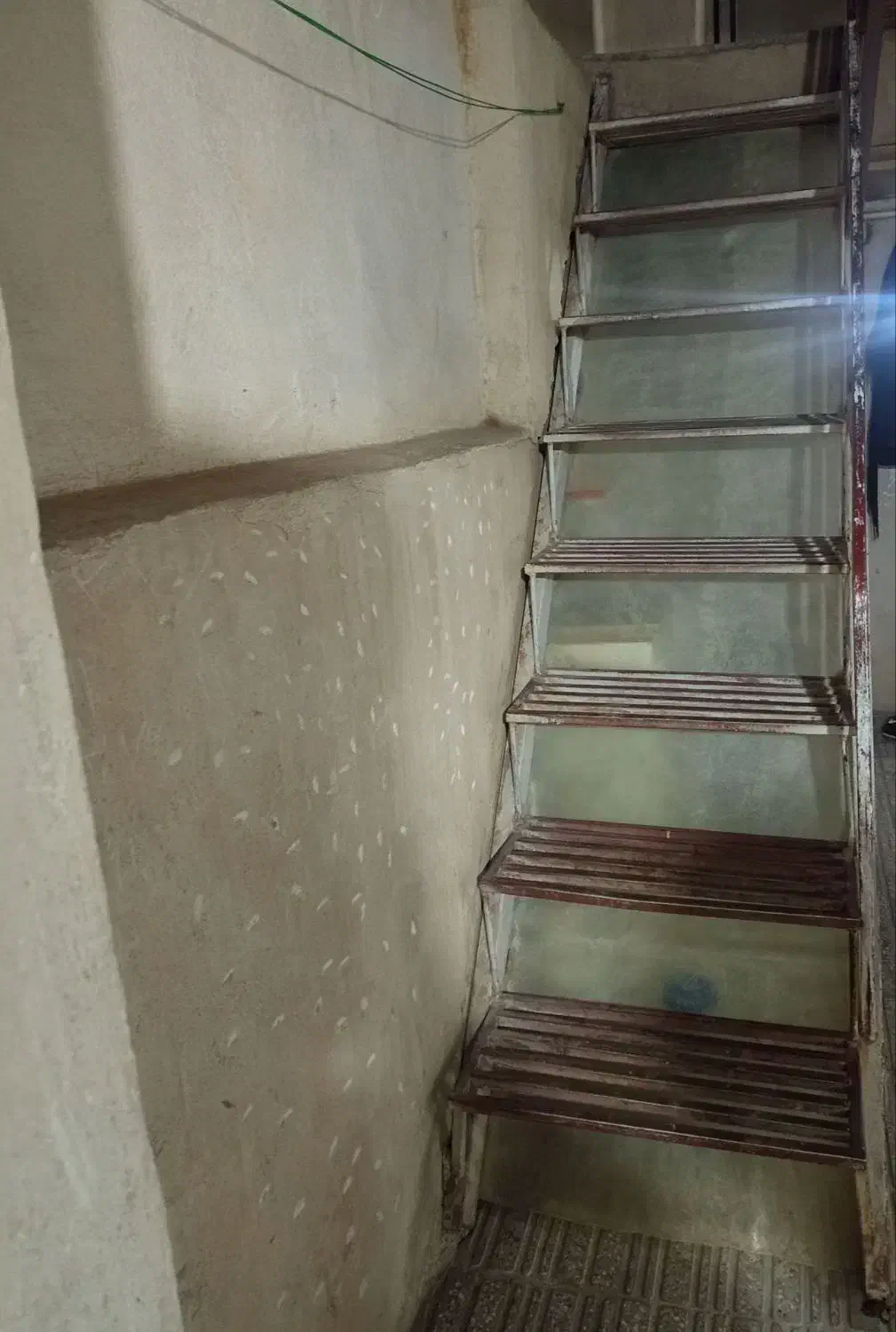 پله فلزی|مصالح و تجهیزات ساختمان|سنندج, |دیوار