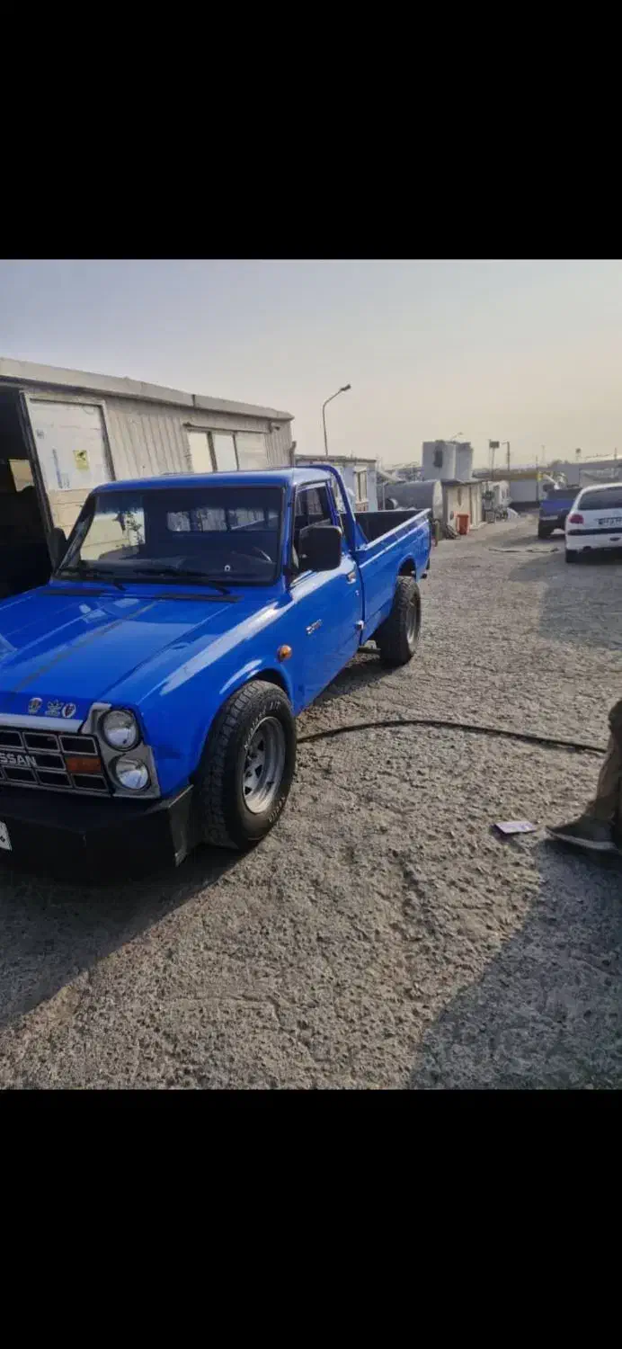 ۱دستگاه نیسان چرخ گیر|خودرو سواری و وانت|تهران, شهرک استقلال|دیوار