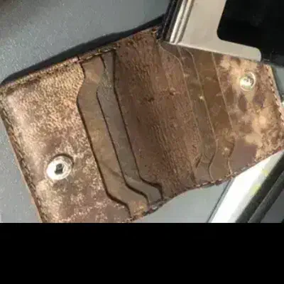 گمشده کیف کارتی|اشیا|شیراز, شهرک جماران|دیوار