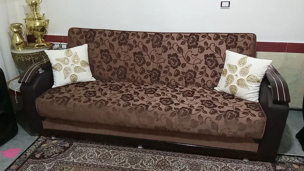 یک دست مبل هشت نفره|مبلمان خانگی و میز عسلی|شاهین دژ, |دیوار