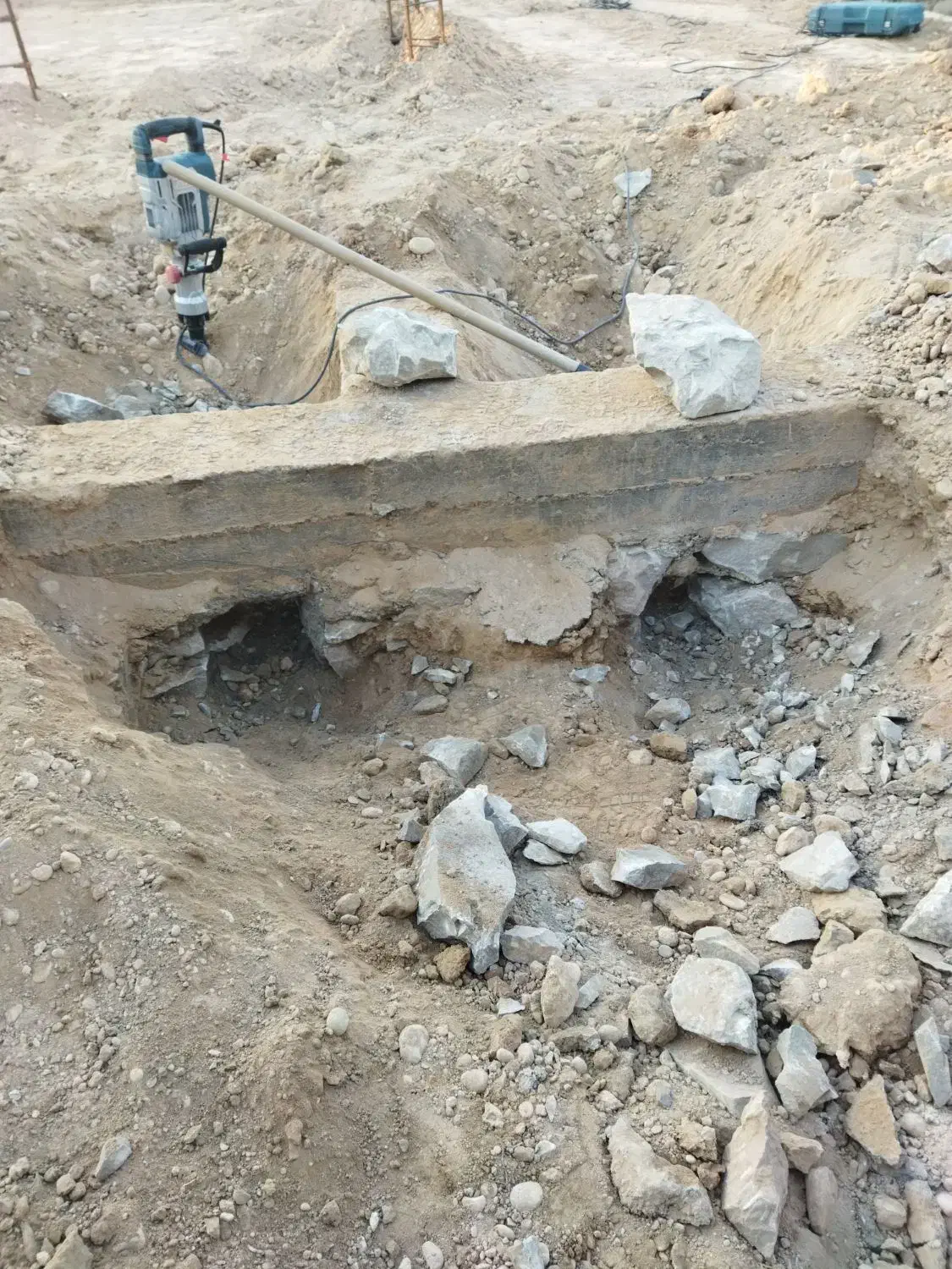 تخریب بتن|خدمات پیشه و مهارت|شوشتر, |دیوار