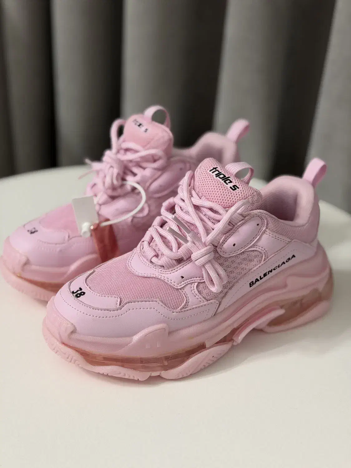 کتونی بالنسیاگا|کیف، کفش، کمربند|آزادشهر, |دیوار