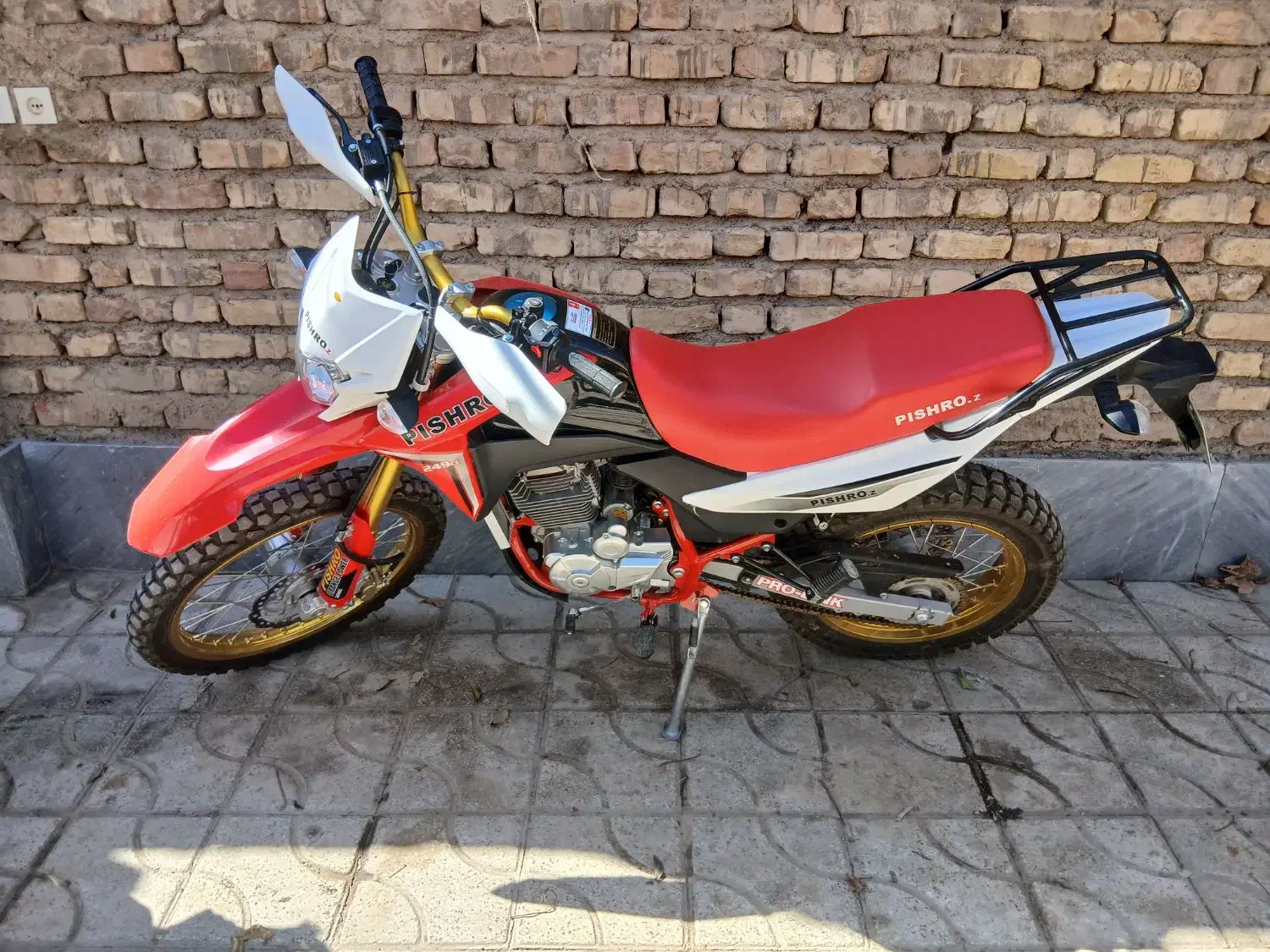 تریل پیشرو ۲۵۰|موتورسیکلت|شیراز, زیباشهر|دیوار