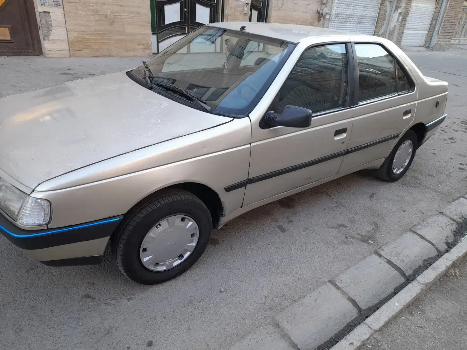 پژو ۸۴ بدون رنگ .|خودرو سواری و وانت|محمدشهر, محمدشهر|دیوار