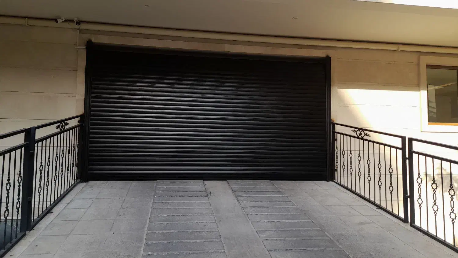 تعمیرات ونصب کرکره برقی|خدمات پیشه و مهارت|مشکین‌دشت, |دیوار