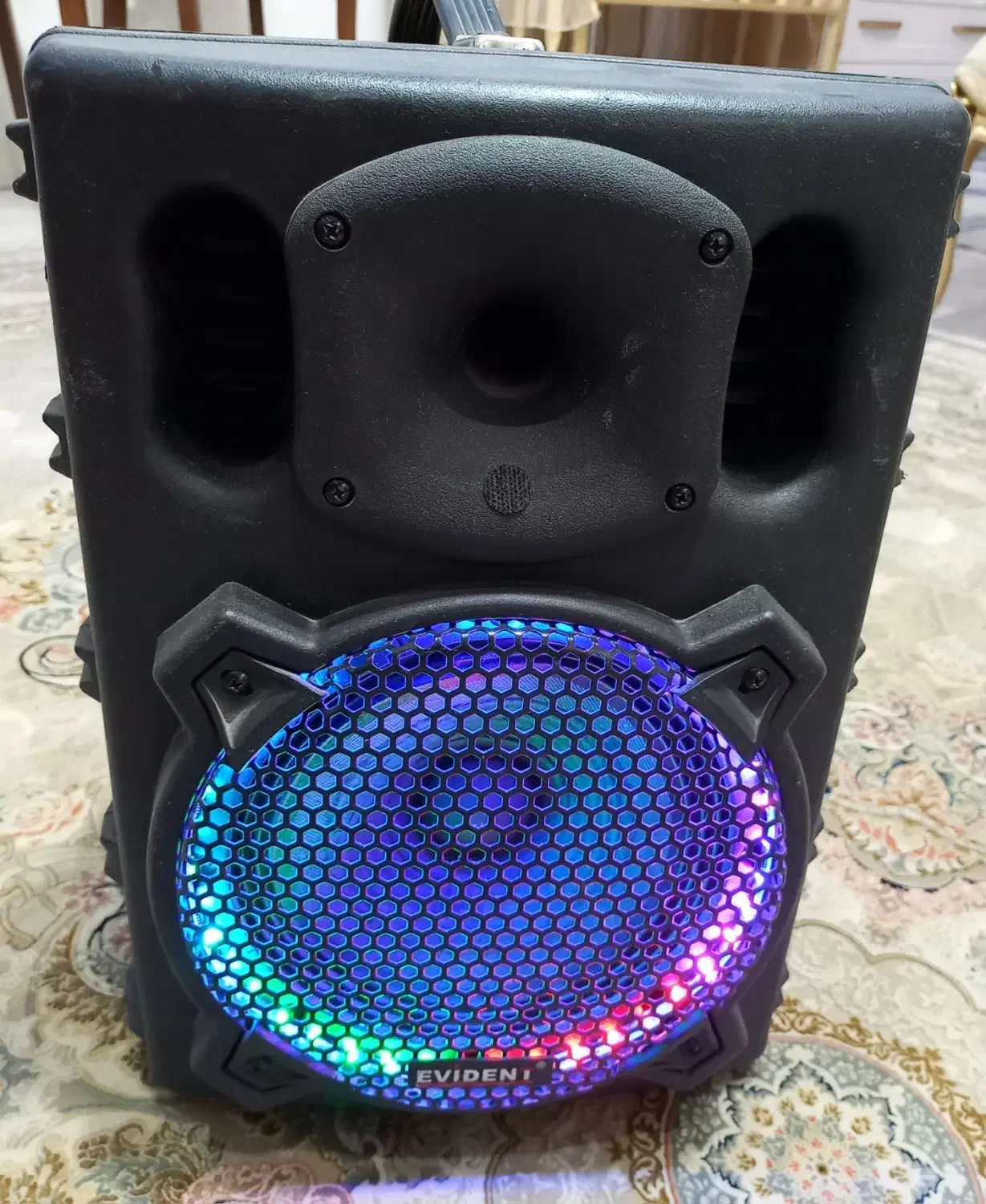 باند ۳۰۰ واتی فلش خور فول امکانات سالم در حد|سیستم صوتی خانگی|محمدیه-قزوین, |دیوار