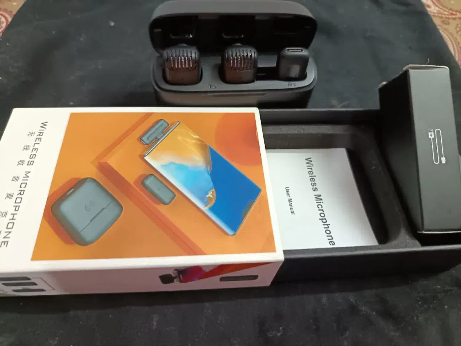 میکروفن|صوتی و تصویری|نجف‌آباد, باغ ملی|دیوار