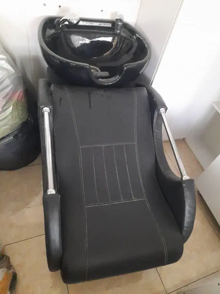 نصف قیمت توافقی|آرایشگاه و سالن‌های زیبایی|شهریار, شهریار|دیوار