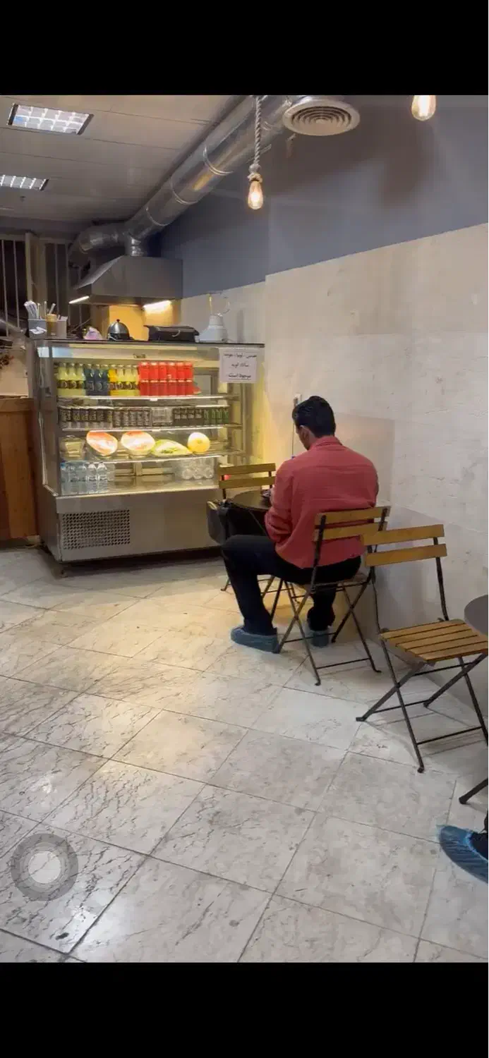 بوفه فعال باشگاه بدنسازی فول تایم بانوان|اجارهٔ مغازه و غرفه|تهران, فلسطین (میدان انقلاب)|دیوار