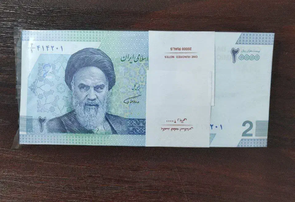 پول نویی|کلکسیون سکه، تمبر، اسکناس|قم, بلوار امین و ساحلی|دیوار