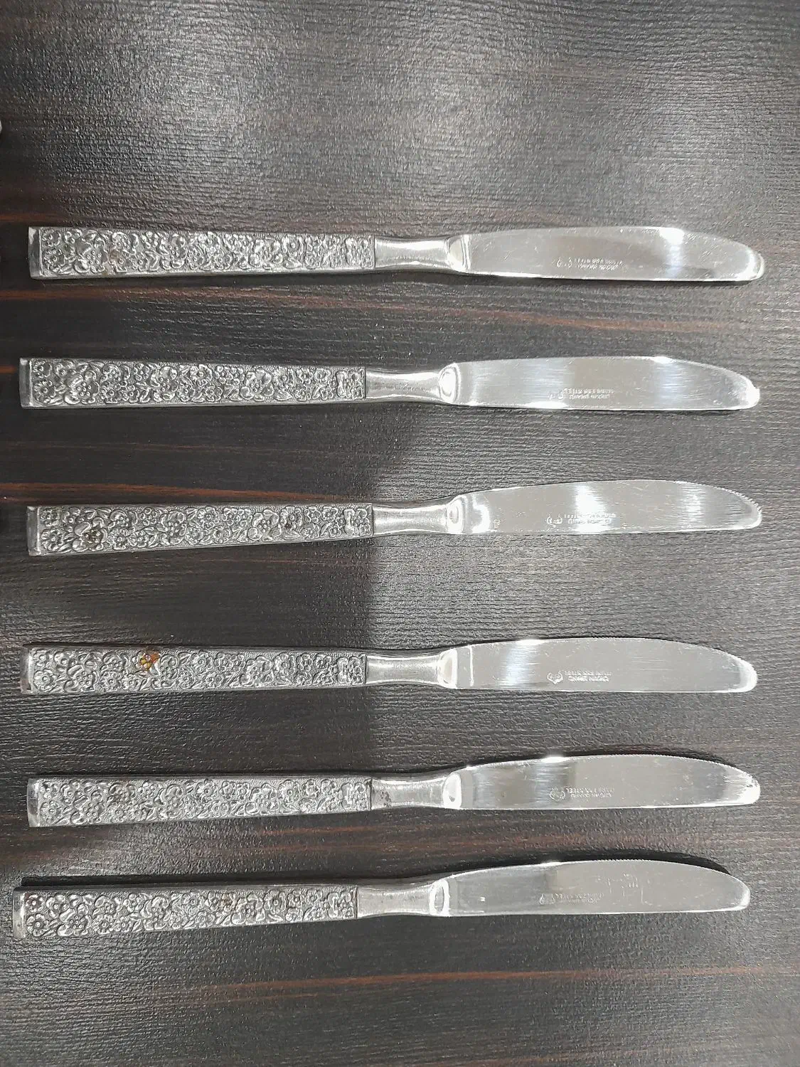 چاقو استیل اتیغه|ظروف پخت‌وپز|آستانه اشرفیه, |دیوار