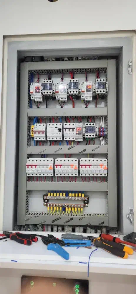 برق ساختمان|خدمات پیشه و مهارت|اهواز, کوی باهنر|دیوار