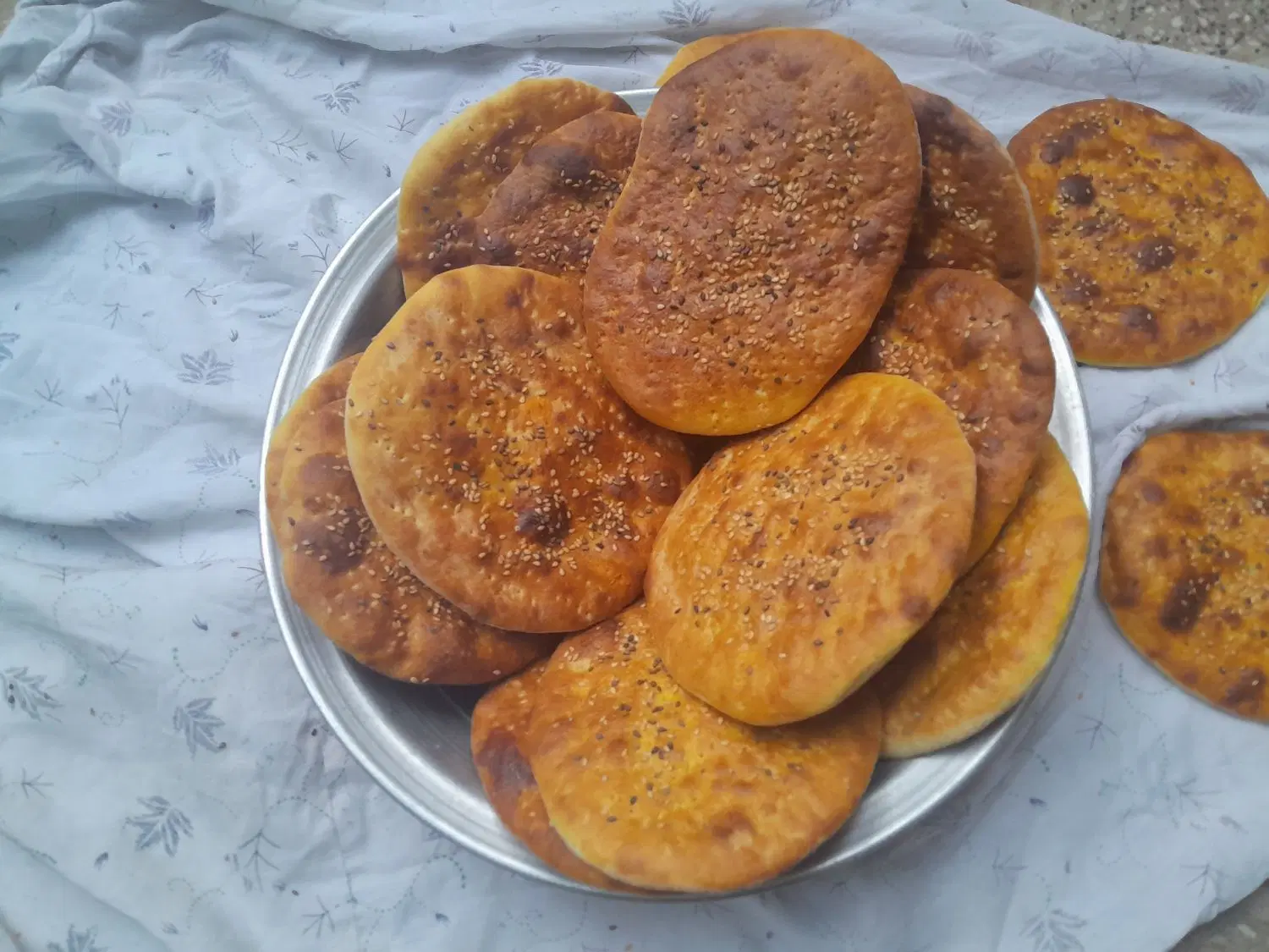 کلوا|خوردنی و آشامیدنی|بروجرد, |دیوار