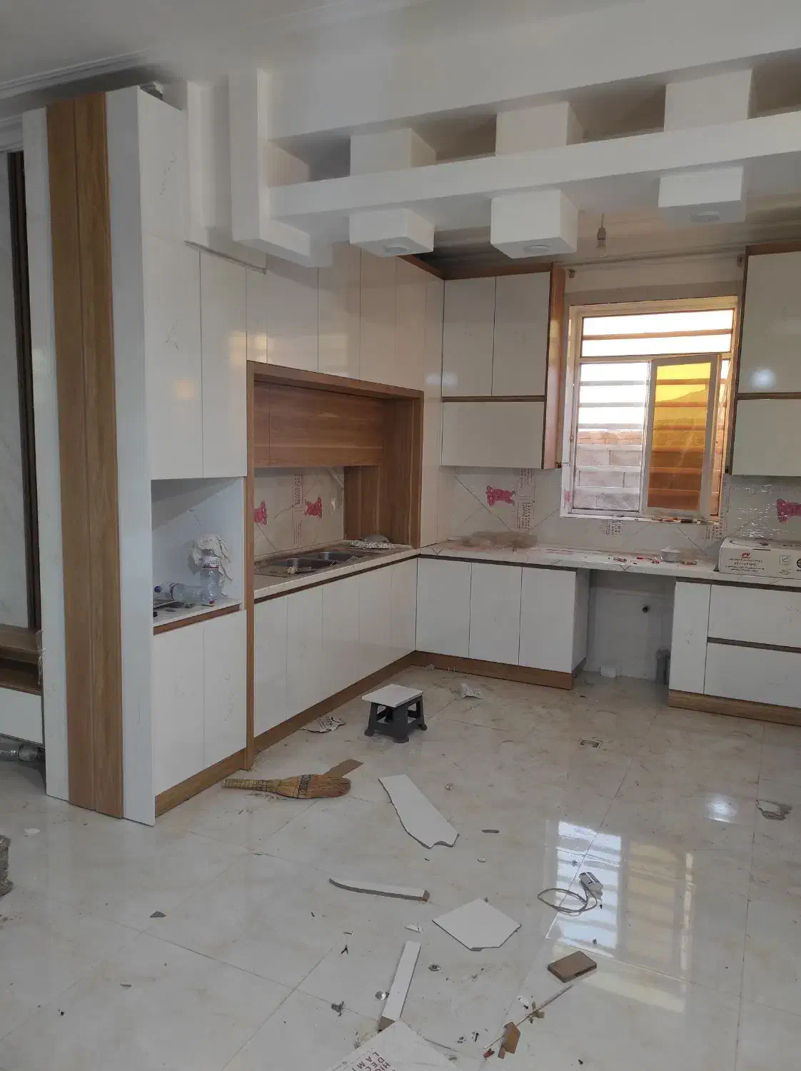 ساخت انواع کابینت و کمد دیواری|خدمات پیشه و مهارت|زرند, |دیوار