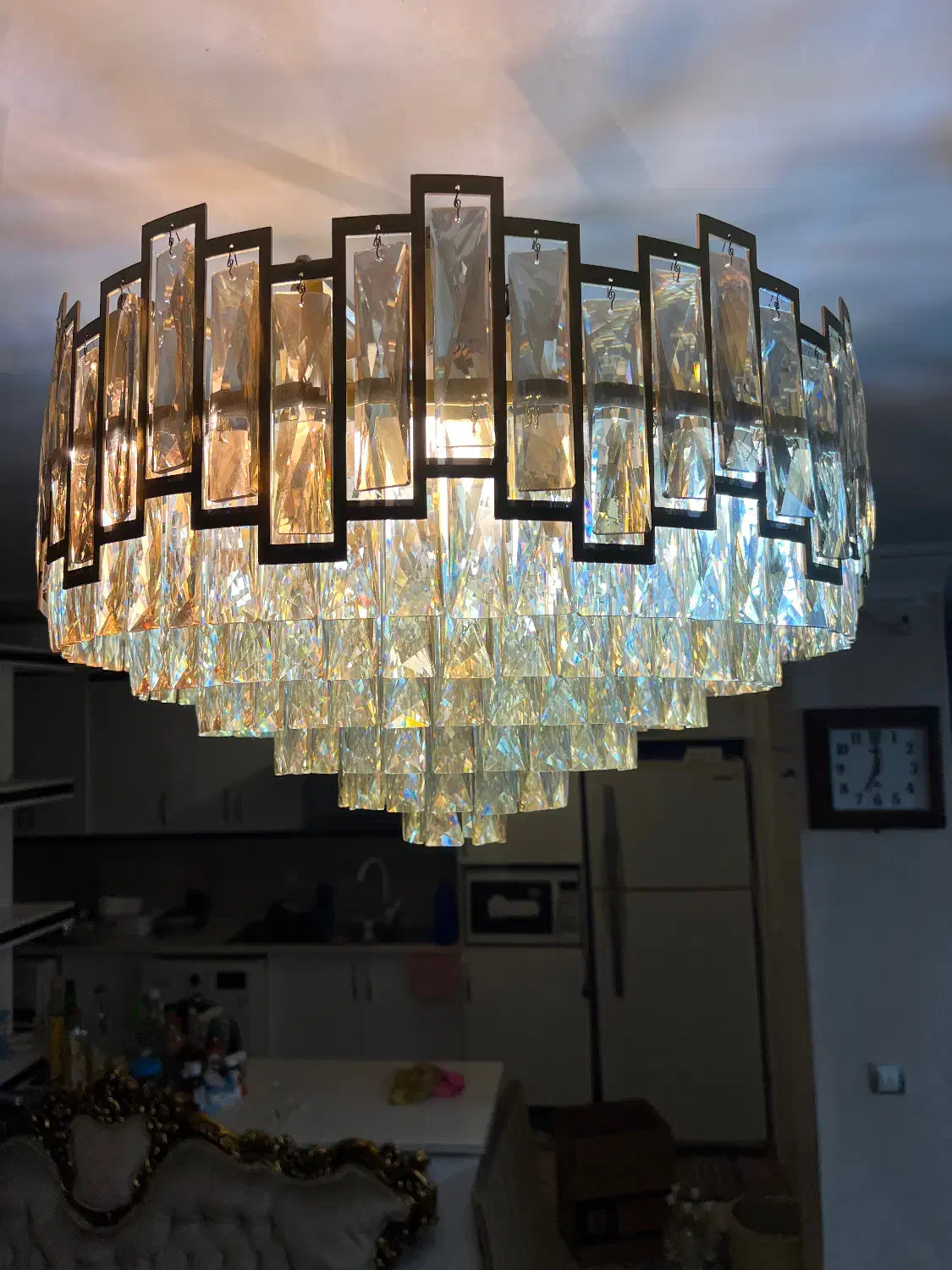 لوستر|لوستر و چراغ آویز|ری, فیروزآبادی|دیوار