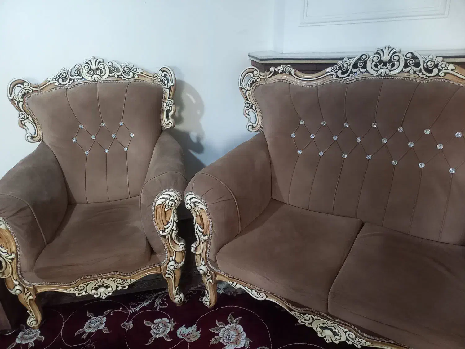 مبل ۷ نفره تمیز وسالم بدون زدگی|مبلمان خانگی و میز عسلی|تهران, گمرک|دیوار