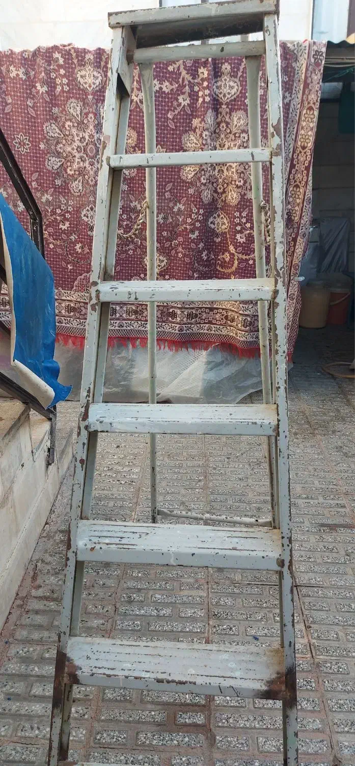 نردبان آهنی|ابزارآلات|ملایر, |دیوار