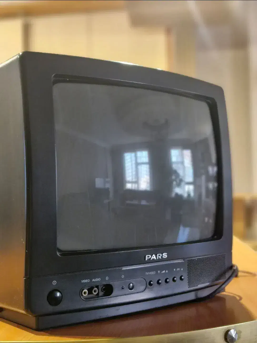 تلویزیون پارس 14 اینچ|تلویزیون و پروژکتور|آباده, |دیوار