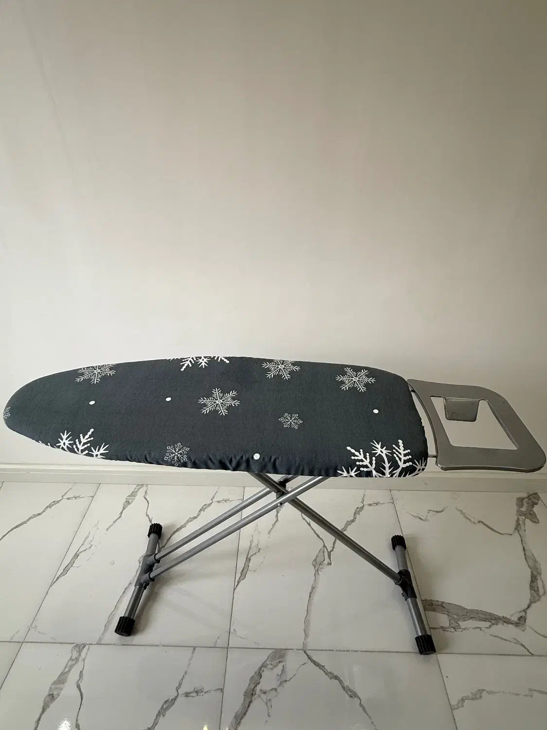 میز اتو|اتو و لوازم اتو|رشت, دیانتی|دیوار