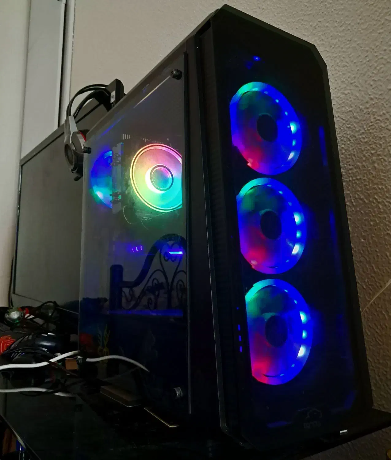 pc قدرتمند رندرینگ و گیمینگ|رایانه رومیزی|شاهین‌شهر, بوستان حافظ|دیوار
