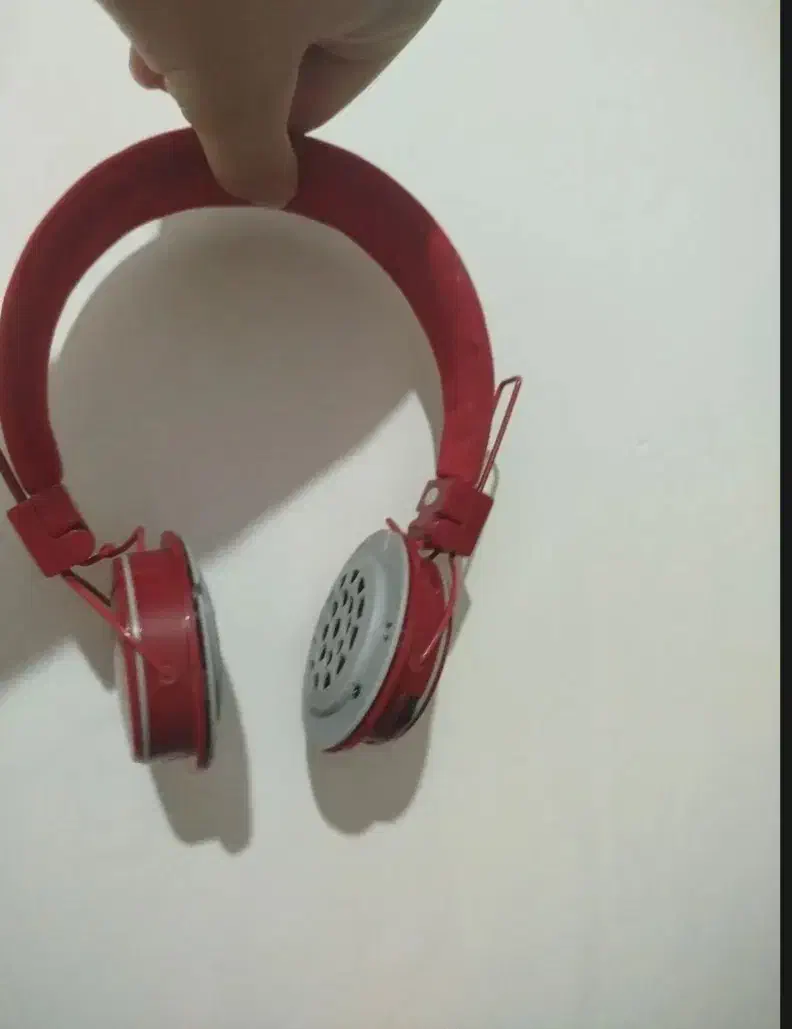 هدفون|لوازم جانبی موبایل و تبلت|تربت‌حیدریه, ده پائین|دیوار