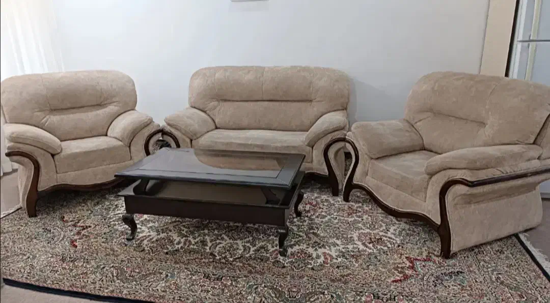 مبل و تخت خواب|مبلمان خانگی و میز عسلی|بهار, |دیوار