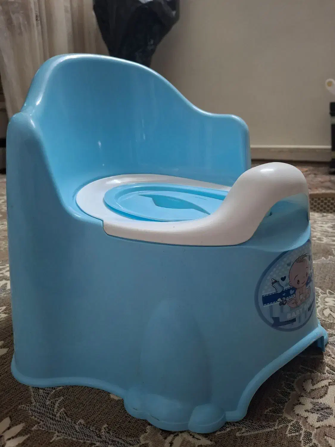 توالت فرنگی کودک|اسباب و اثاث بچه|برخوار, |دیوار