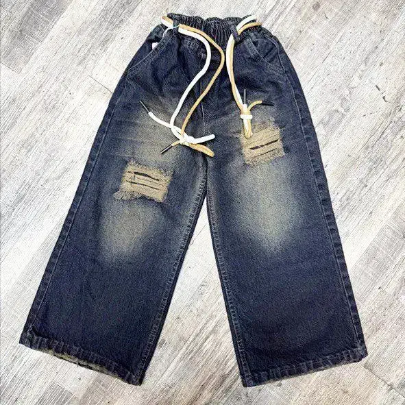 Samkids بچگانه فروشی عمده|کفش و لباس بچه|ری, دیلمان|دیوار