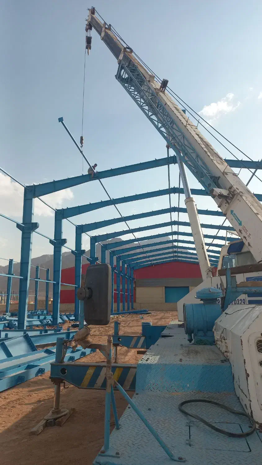 مونتاژ کار سوله و خرپا|استخدام صنعتی، فنی، مهندسی|مهریز, |دیوار