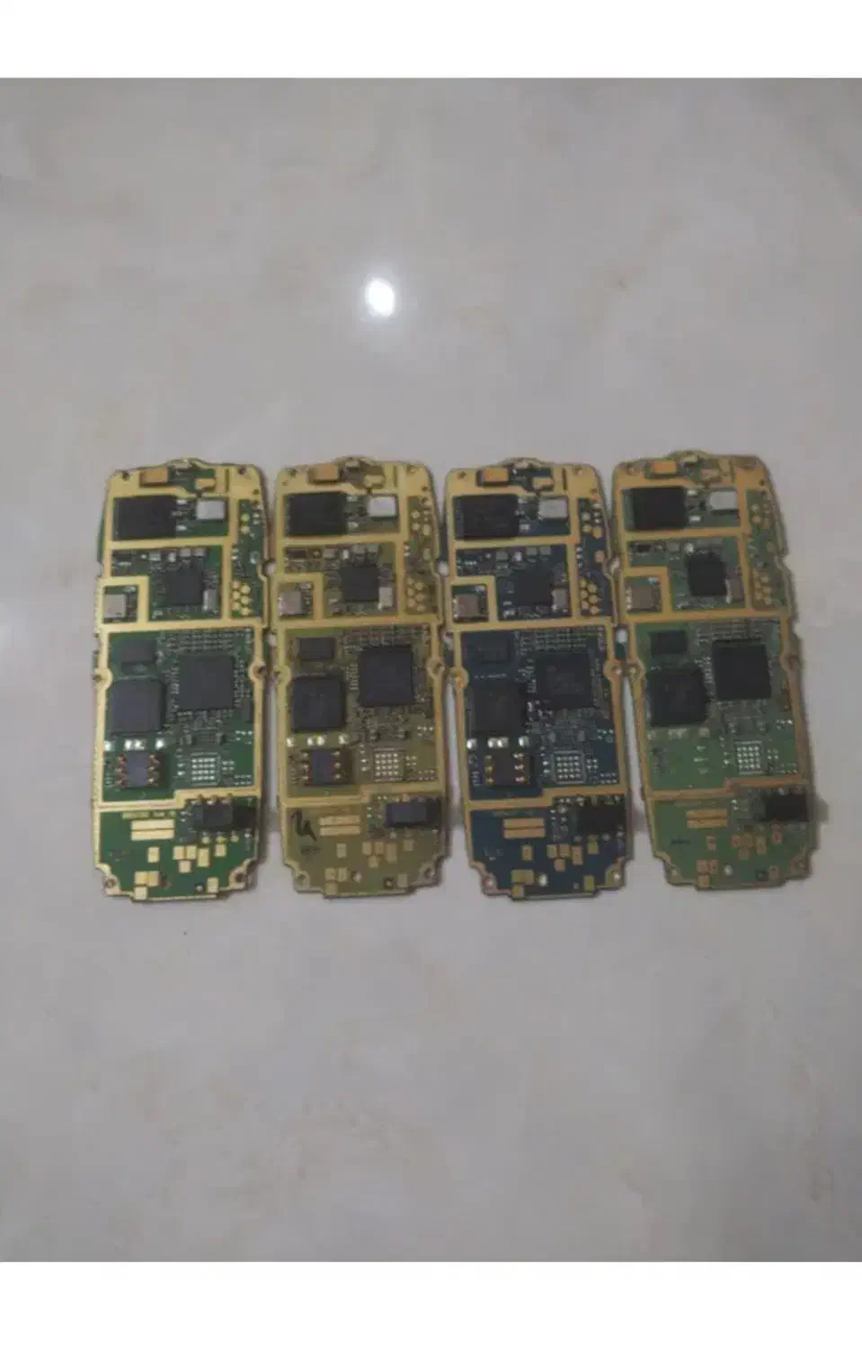 خرید گوشی خراب برد گوشی|لوازم جانبی موبایل و تبلت|اراک, |دیوار