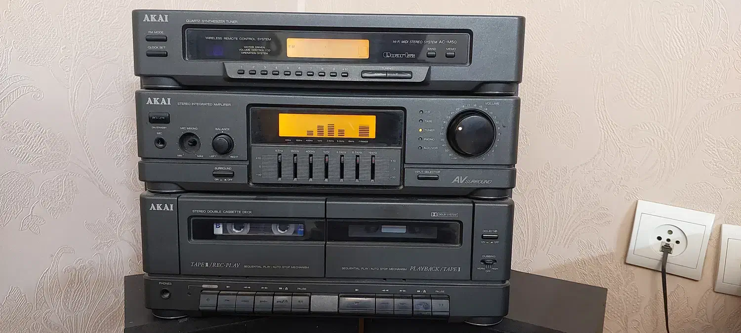 ردایوضبط AKAIاصل ژاپن|سیستم صوتی خانگی|تهران, سنگلج (شاپور)|دیوار